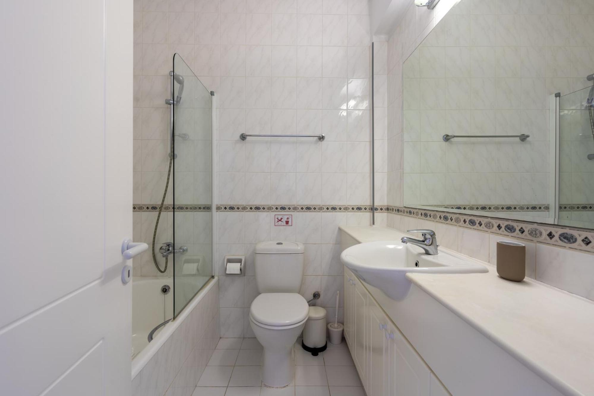 Tropical Paradise In Harbour Paphos, Central & Close To Beach Luaran gambar