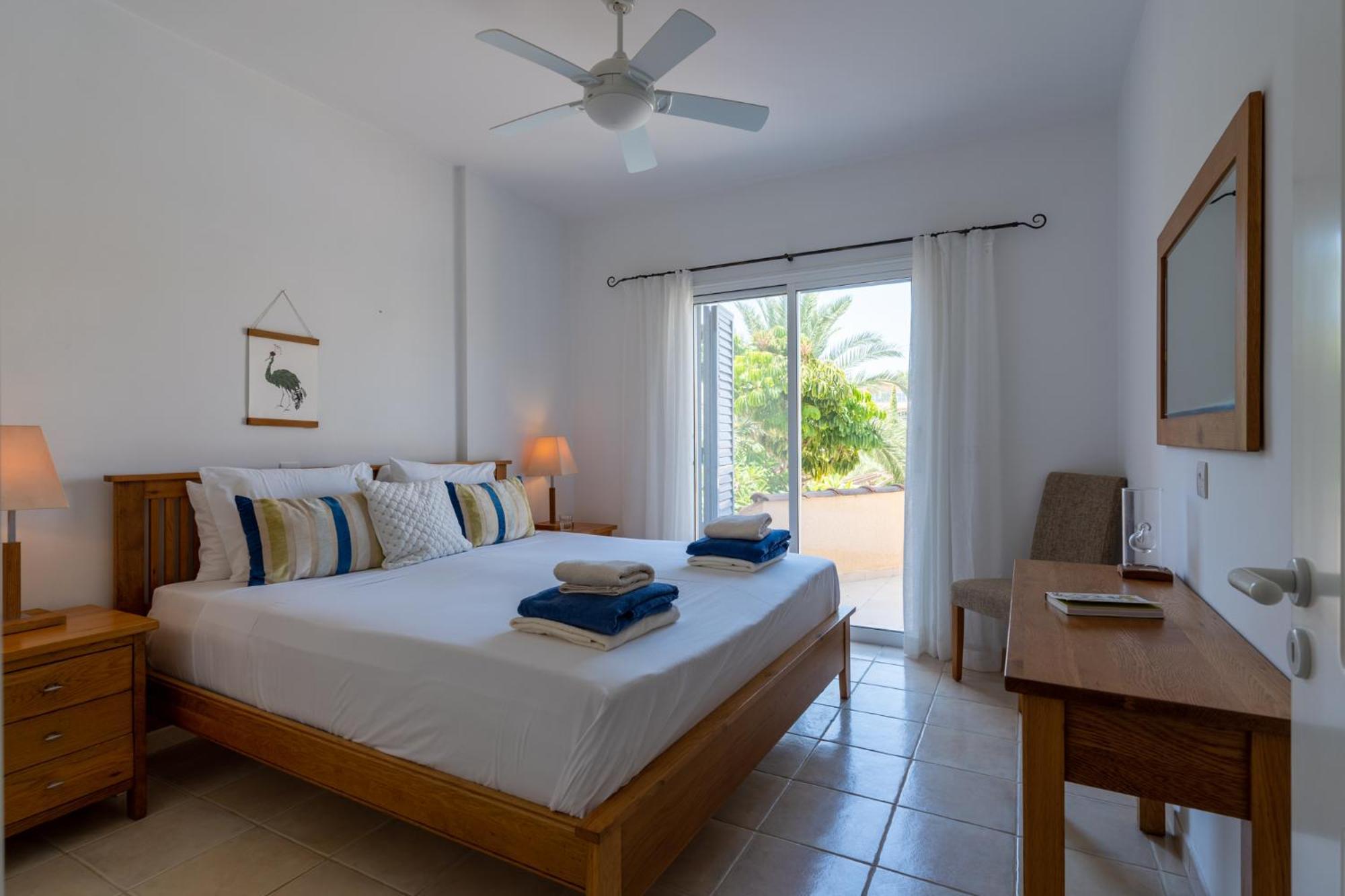 Tropical Paradise In Harbour Paphos, Central & Close To Beach Luaran gambar