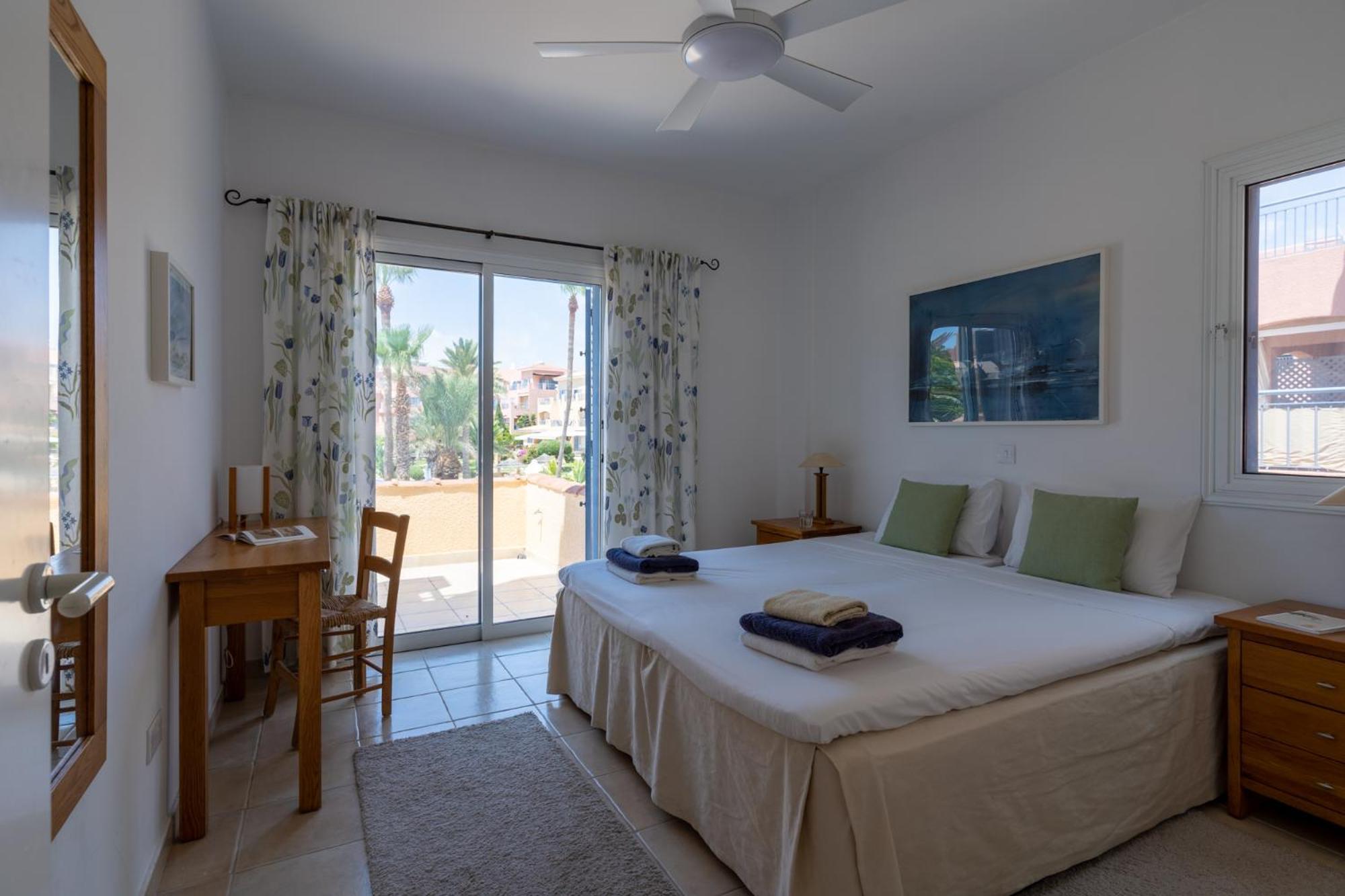 Tropical Paradise In Harbour Paphos, Central & Close To Beach Luaran gambar