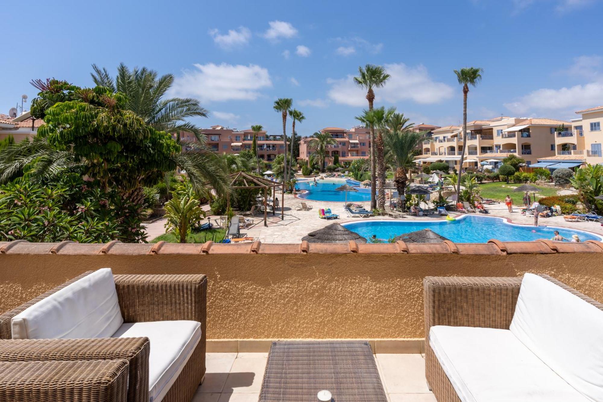 Tropical Paradise In Harbour Paphos, Central & Close To Beach Luaran gambar
